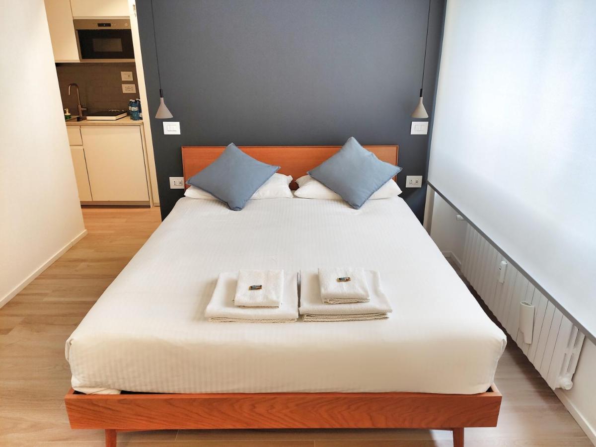 E-Milan Rooms Zona Tortona Eksteriør bilde